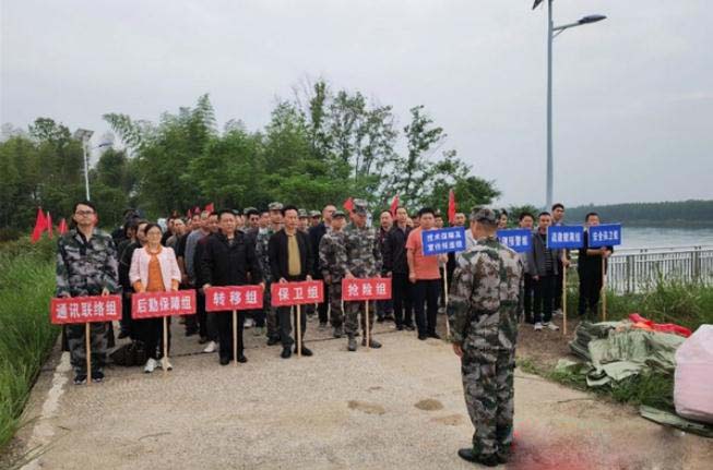 筑牢“安全堤”！常德桃花源開展防汛、地災(zāi)防治緊急避險聯(lián)合演練